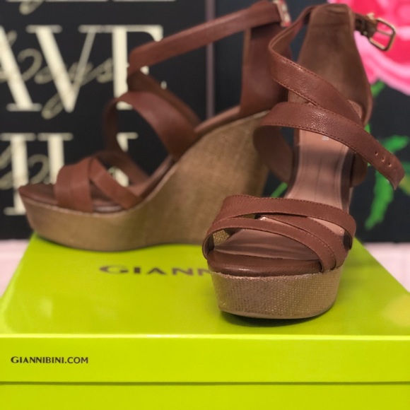 Gianni Bini Wedge Sandals - Picture 2 of 6